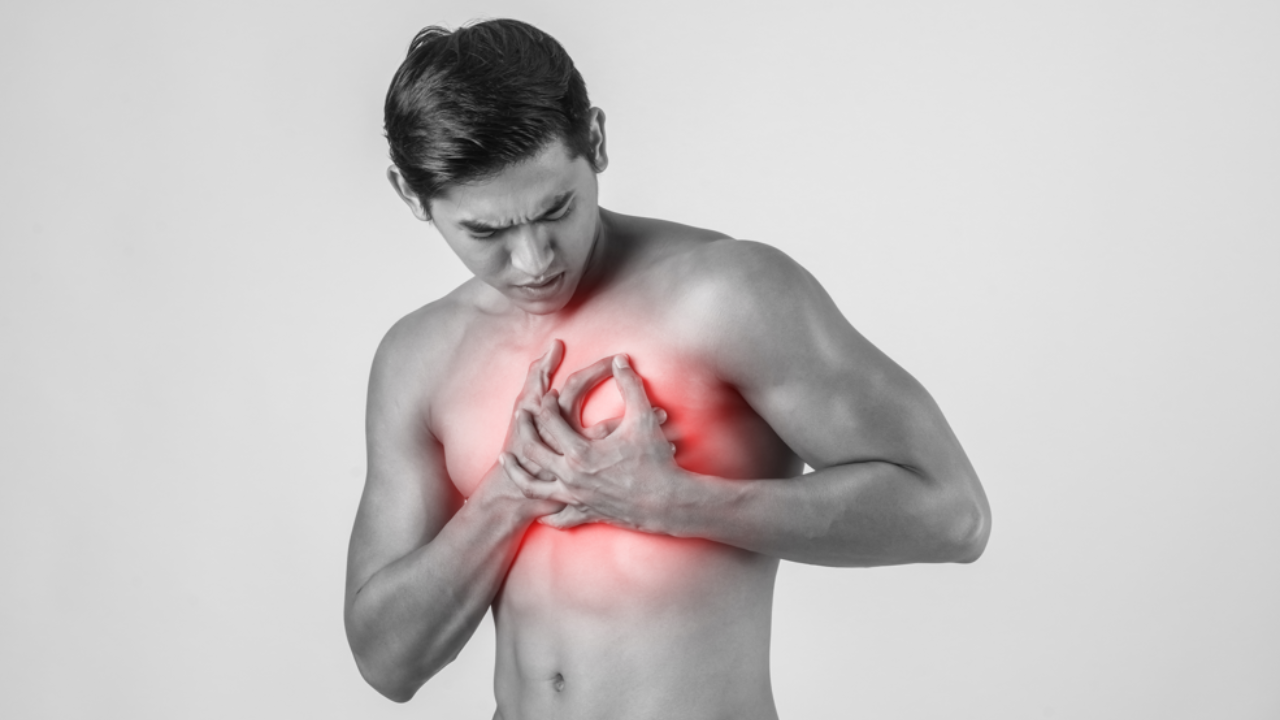 Know the 5 major warning signs of cardiac arrest. Pic Credit: Freepik