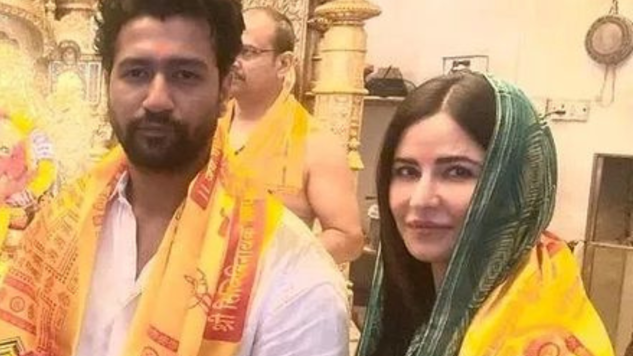 Vicky Kaushal, Katrina Kaif's pic from Siddhivinayak temple