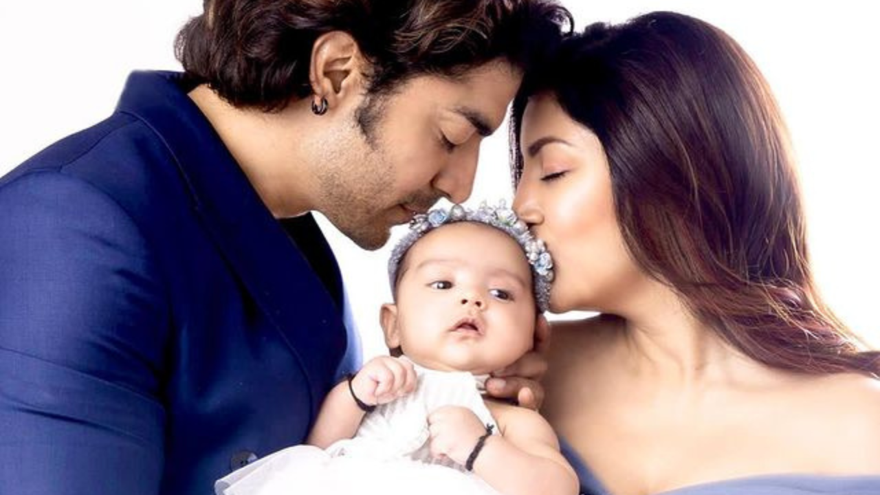 Debina Bonnerjee, Gurmeet Choudhary reveal their second daughter Divisha's face