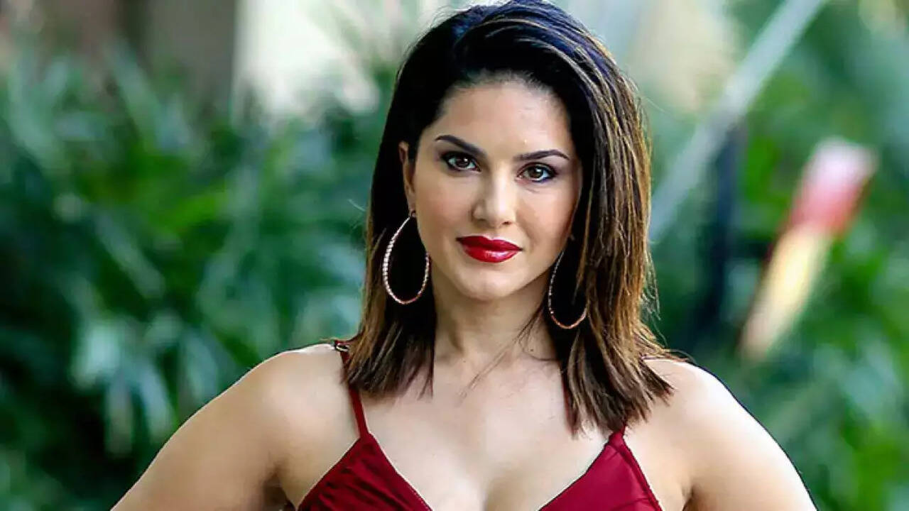 Bomb blast near Sunny Leone's showstopper event site in Imphal