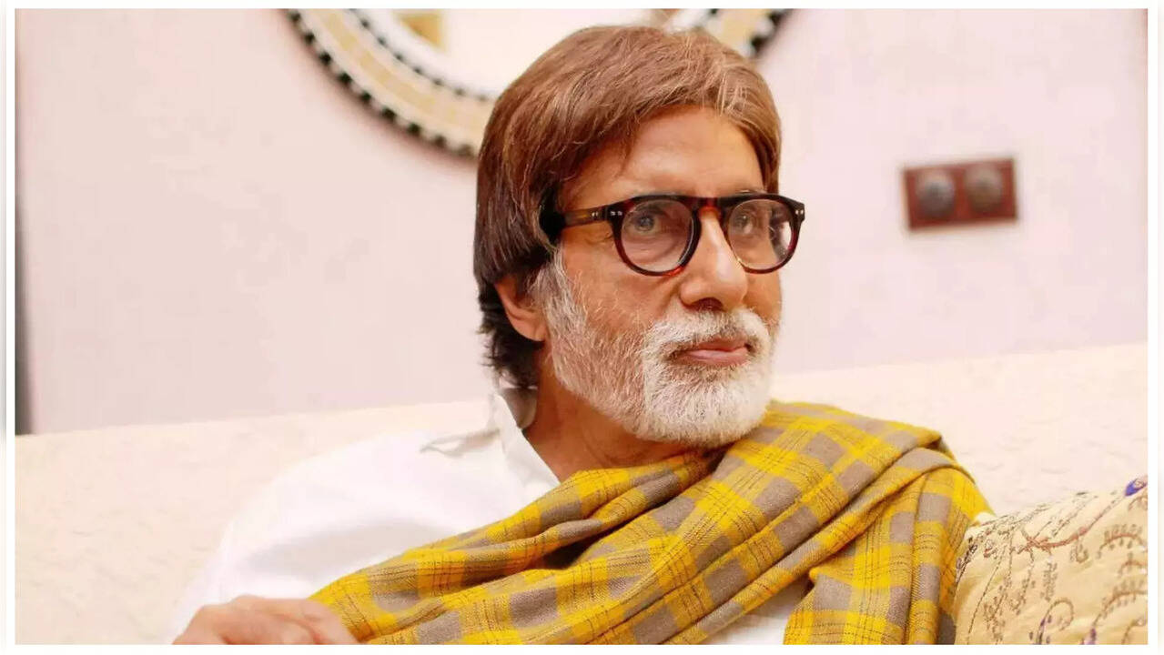 Amitabh Bachchan Shared Throwback Pic