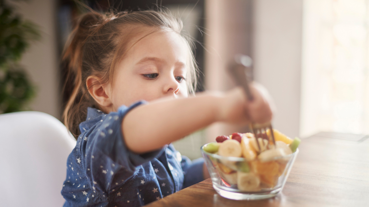 Prepare these energy boosting snacks for your kids this weekend