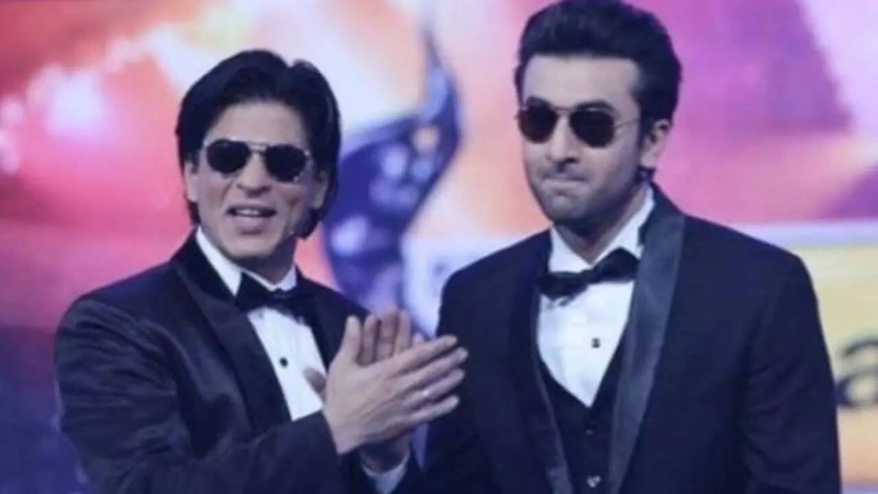 Ranbir Kapoor gushes over Shah Rukh Khan's Pathaan success