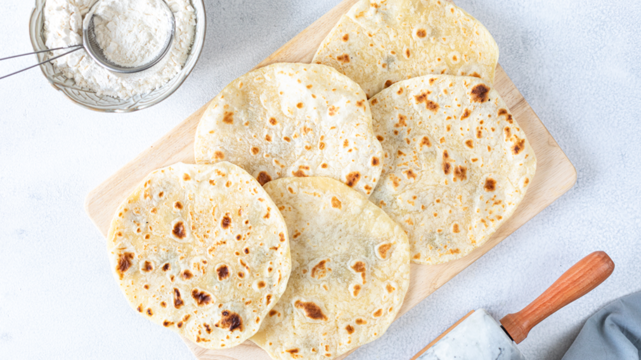 Basi roti face pack. Pic Credit: Freepik