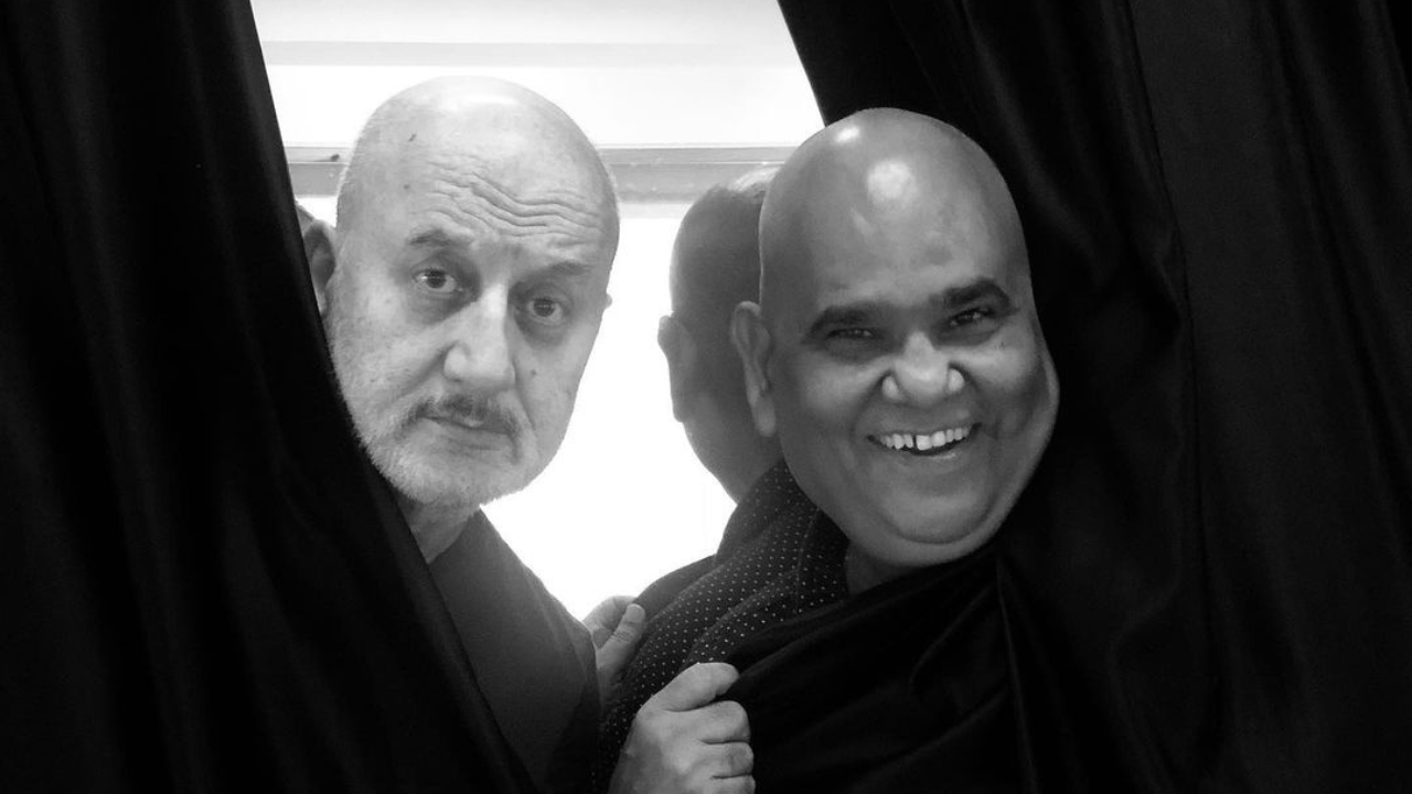 Anupam Kher's emotional tribute for Satish Kaushik