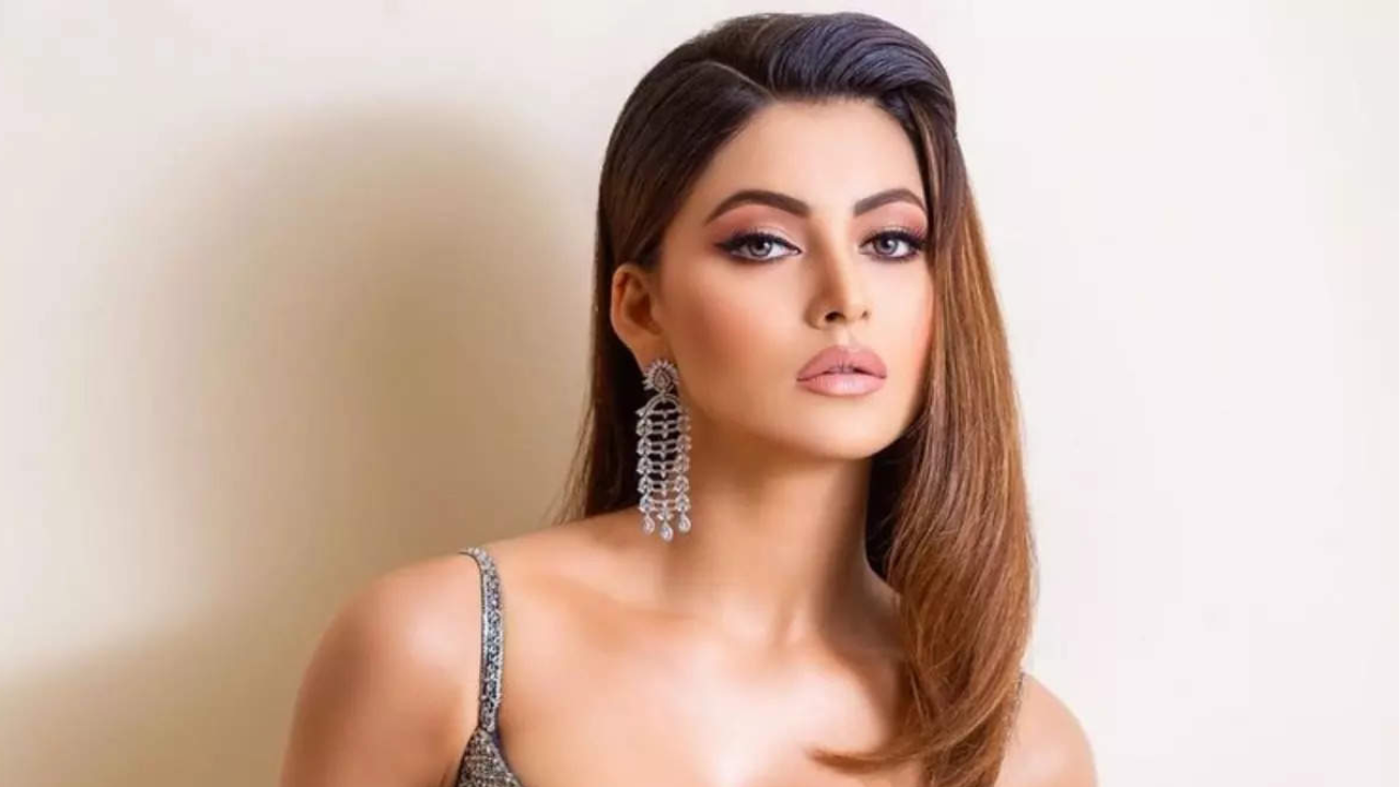 Urvashi Rautela trolled for her remark