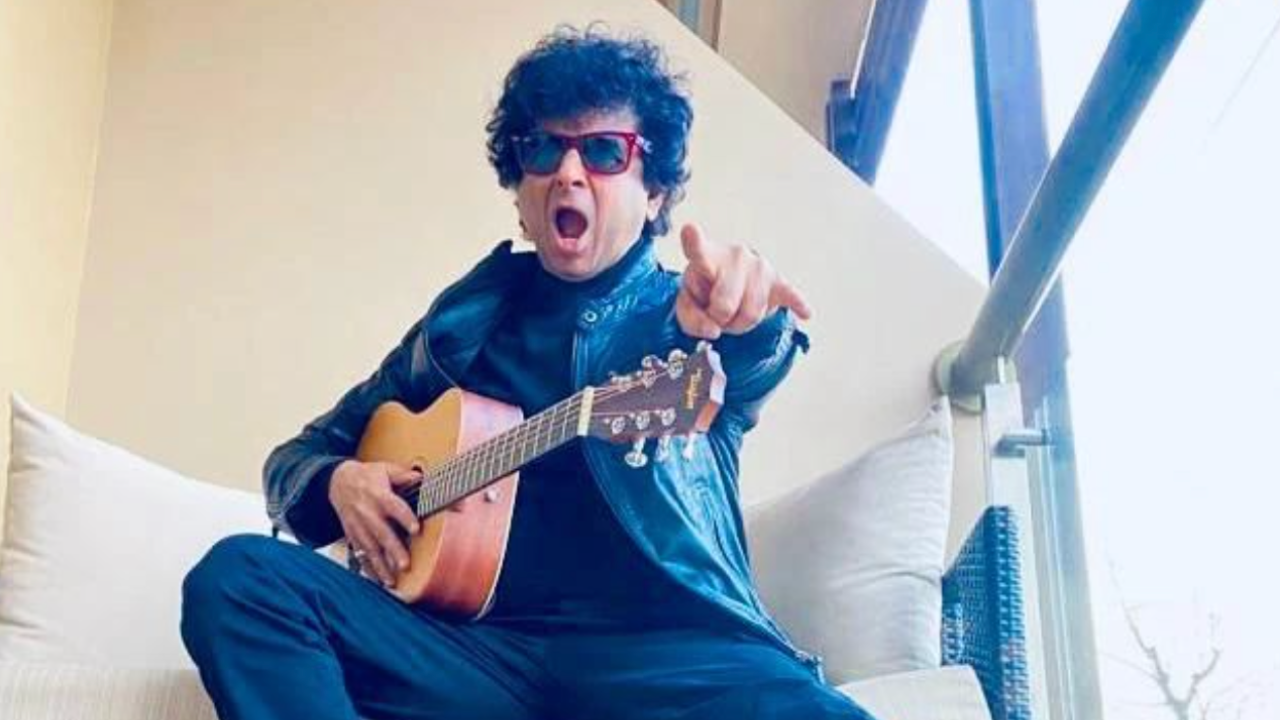 Palash Sen Exposes 'Scripted' Reality of Shows, Says 99% Of Live Performances These Days Are Fake 