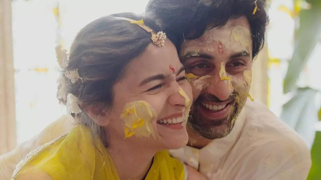 Alia Bhatt's Anniversary Post For Ranbir Kapoor