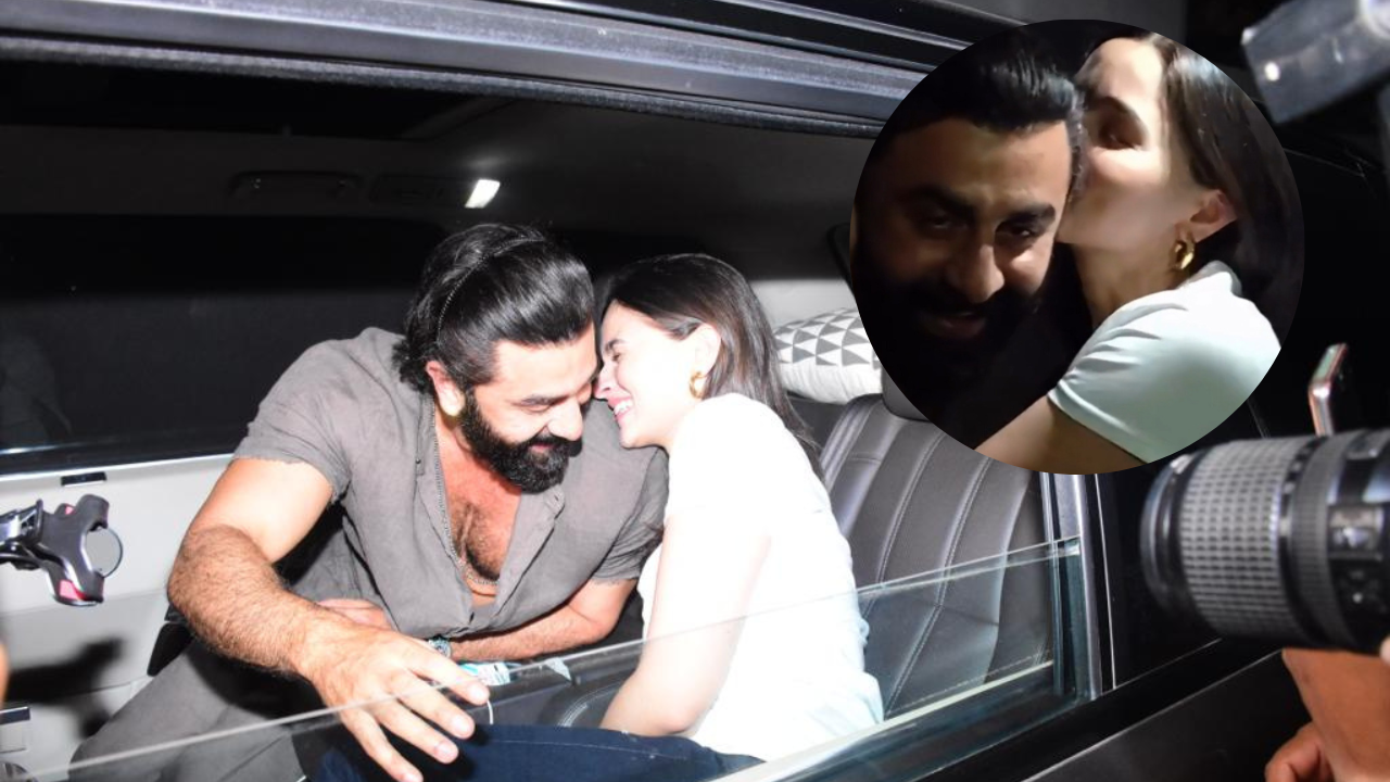 Ranbir Kapoor Cannot Stop Blushing As Alia Bhatt Plants A Kiss On His Cheek On First Anniversary